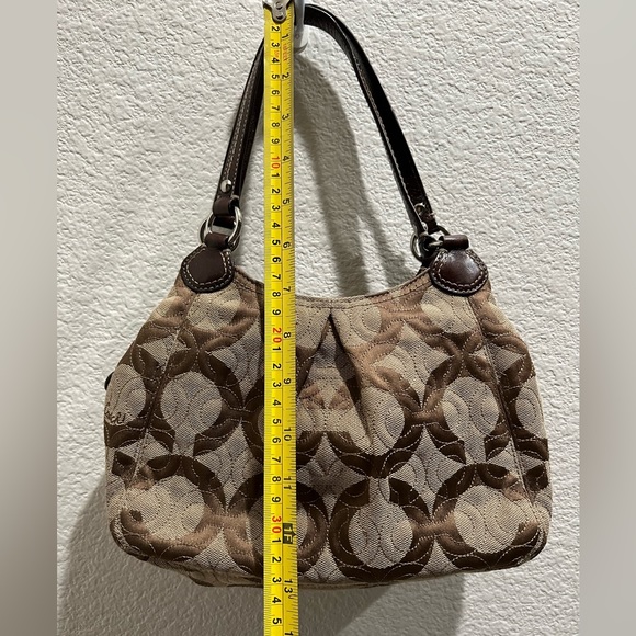Coach Hand Bag D0982-42949 Brown/Tan with Lilac inside lining Like new - Picture 11 of 12